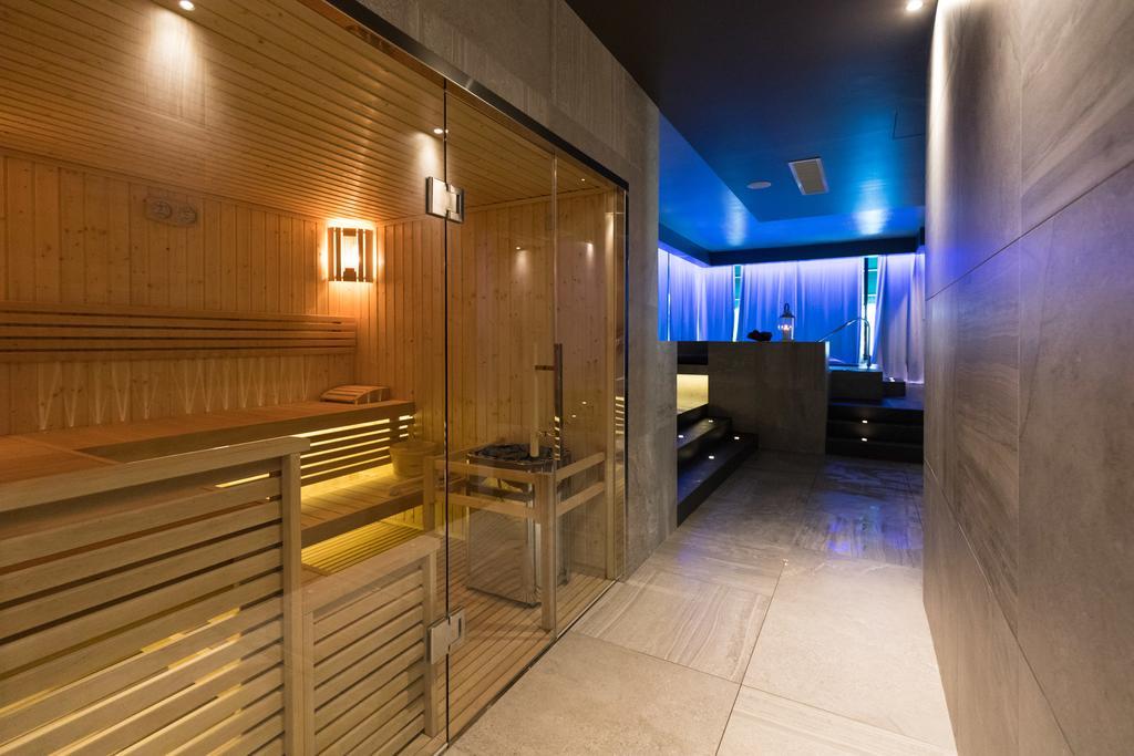 Hotel Logonovo Лідо-дельї-Естензі Екстер'єр фото